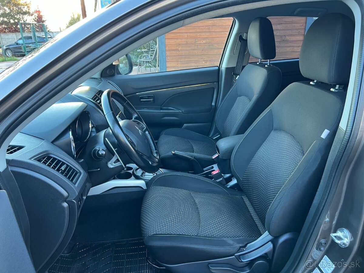 Mitsubishi ASX 2.2 DI-D Instyle+ 4x4 - 14