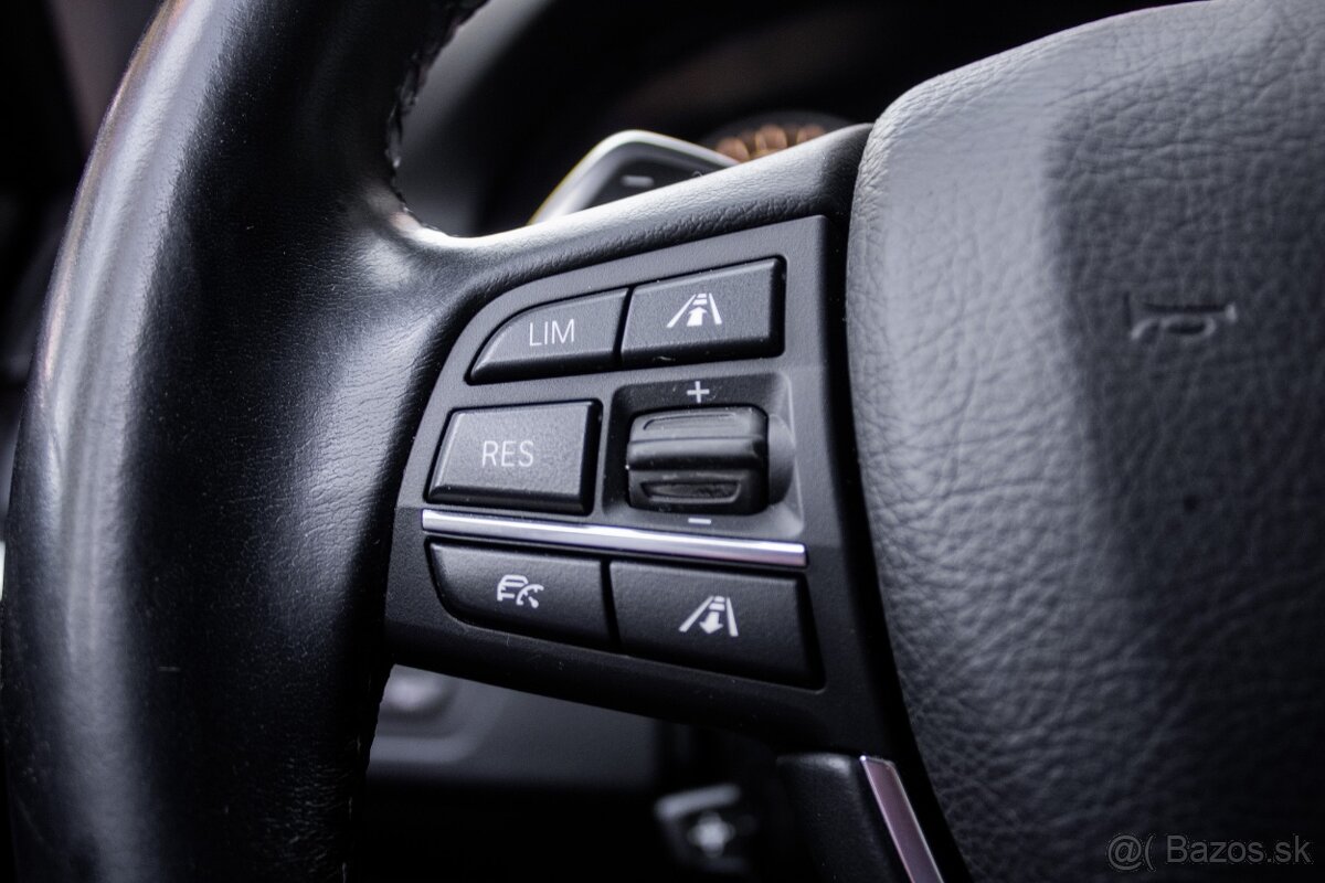 BMW Rad 5 Touring 530d xDrive - 14