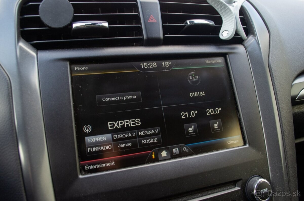 Ford Mondeo 2.0 Hybrid Titanium ODPOČET DPH - 14