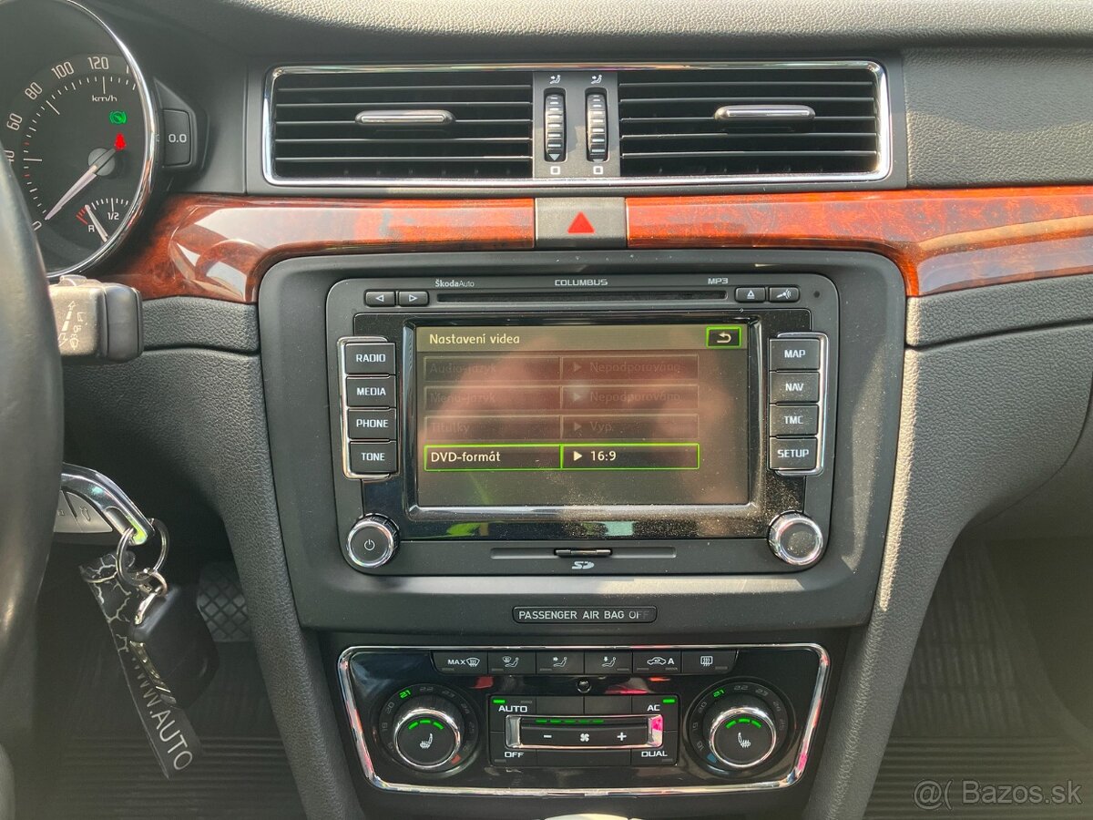 Škoda Superb Combi 2.0 TSI 147 kW Elegance DSG - 14