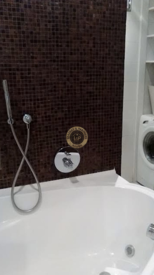 Veľký 3- izbový byt v centre - 14