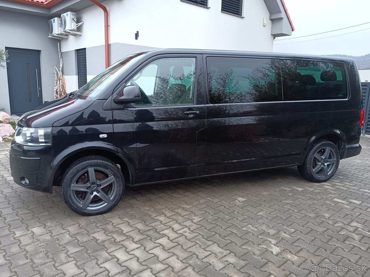 VOLKSWAGEN MULTIVAN T5 - NA PREDAJ / SPLATKY - 14