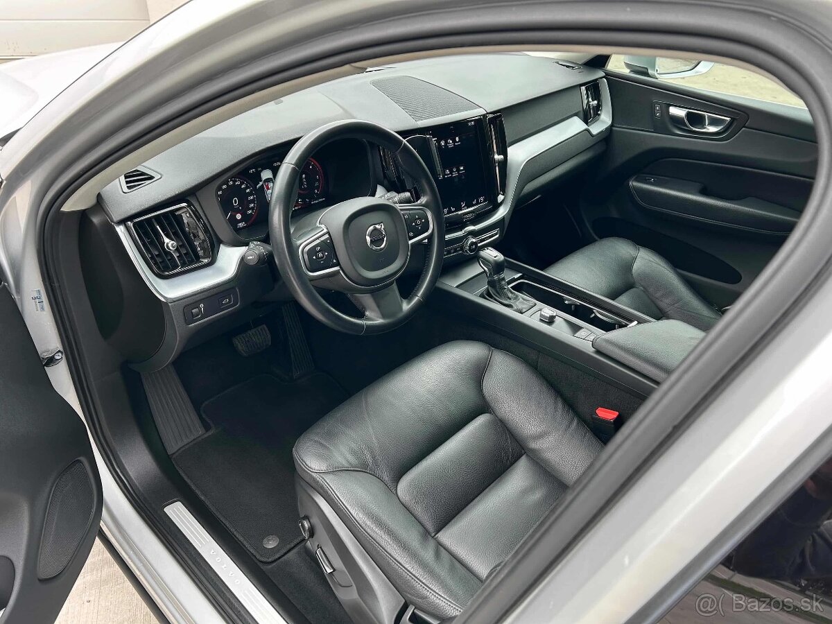 Volvo XC 60 r.v.2019 Humenné - 14