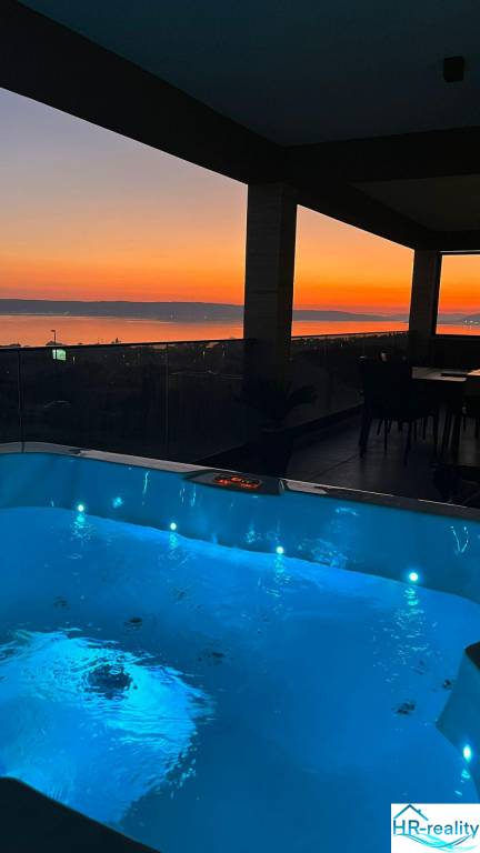 Split, Kaštela – luxusný zariadený penthouse s výhľadom - 14