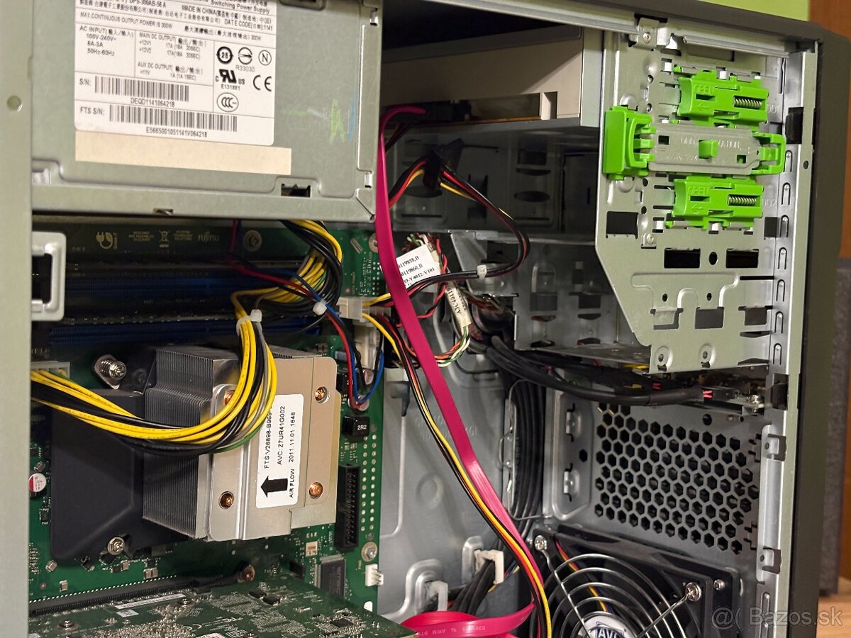 Fujitsu W410, i5, 8GB RAM, NVIDIA Quadro 2000 - 14