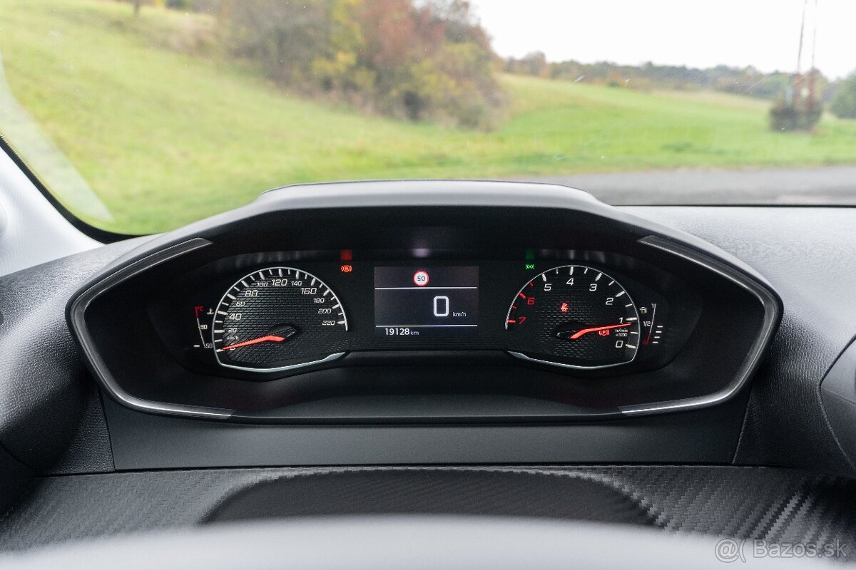 Peugeot 208 1,2 PureTech - 14