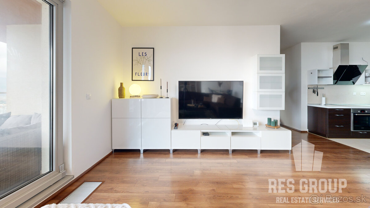 Prenájom, nadštandardný 4-izbový byt Žilina, RES group - 14