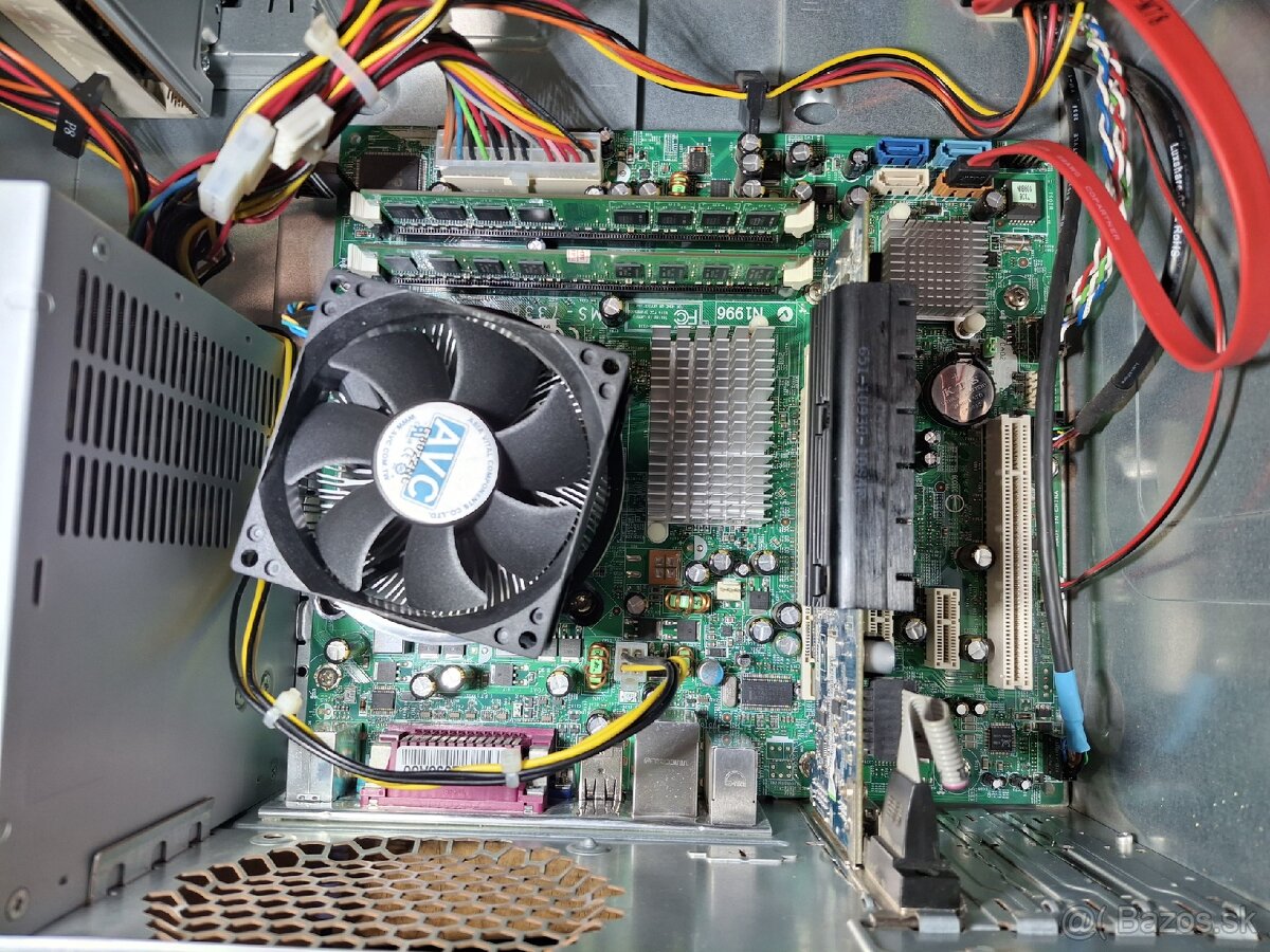 HP Compaq, core2 2,4ghz; 3gb; 120gb - 14