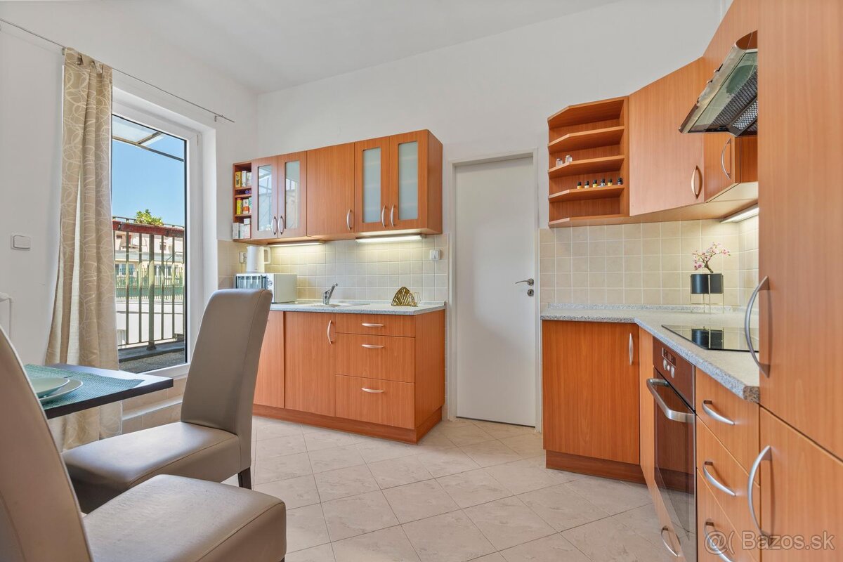 Prenájom 2,5 izbového bytu 65 m2 terasa Gorkého Staré Mesto - 14