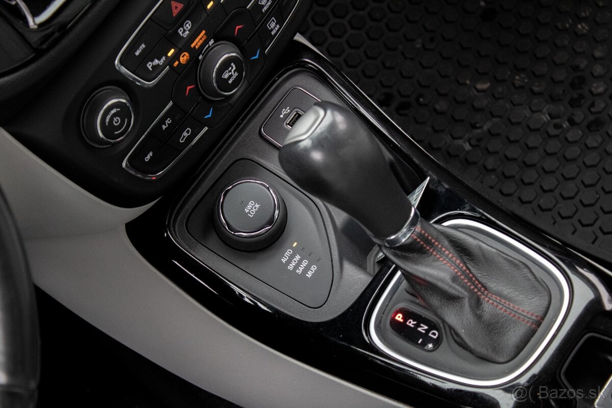 Jeep Compass 1.4i MultiAir 4WD Limited 125kW AT/9 - 14