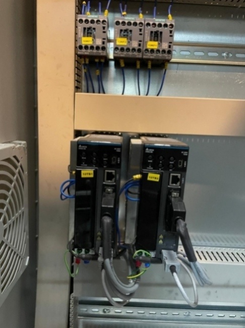 Rok výroby 2024, ohraňovací lis SX 30220 - 14