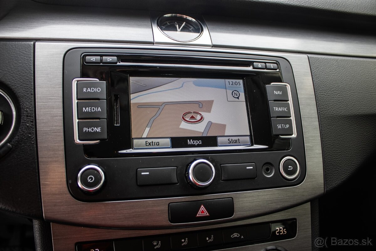 Volkswagen Passat Variant 2.0 TDI - 14