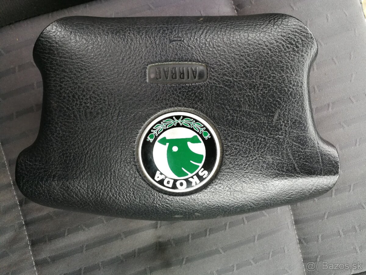 Škoda Octavia 1 sedan-diely, súčiastky - 14