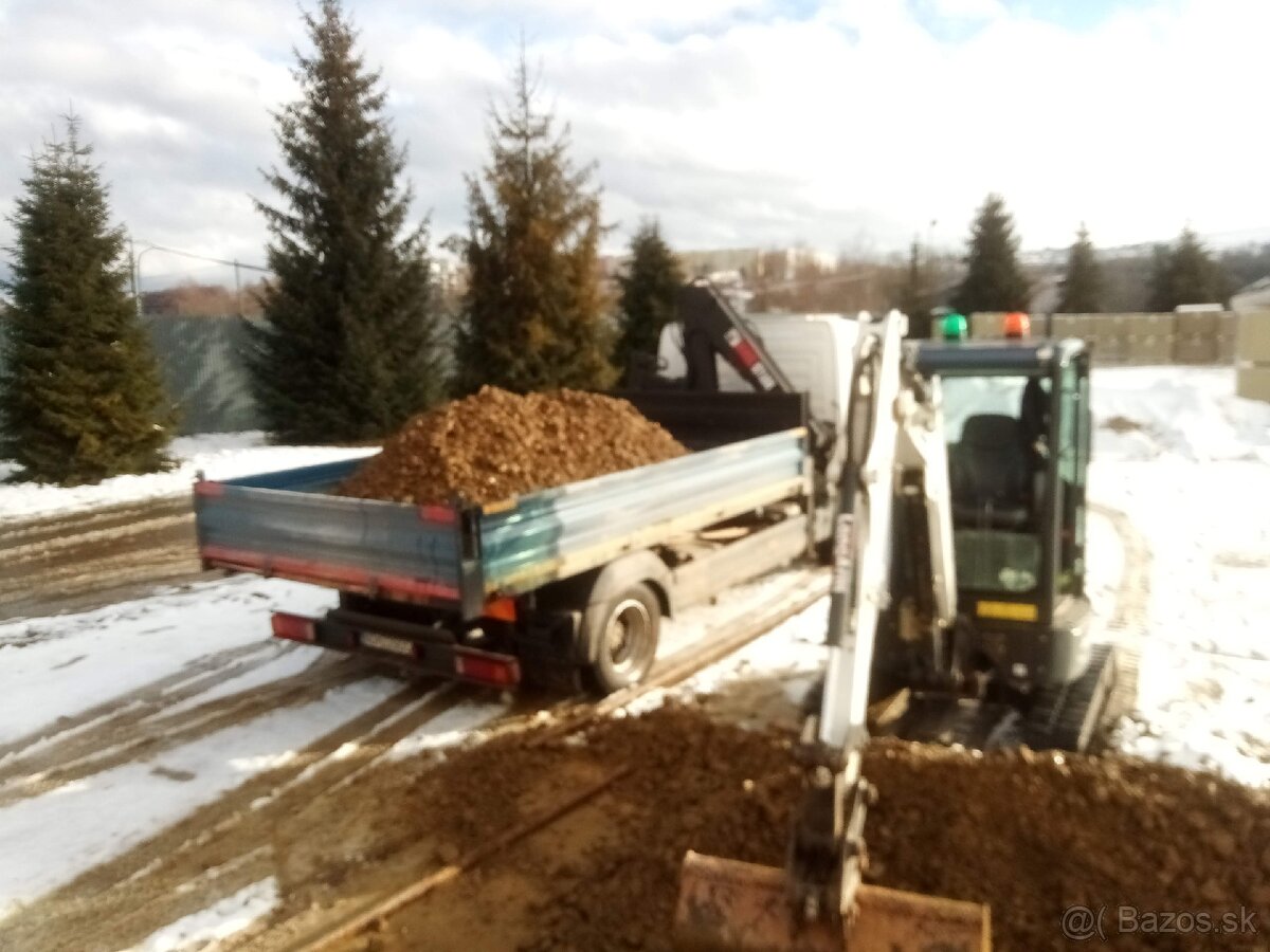 Autodoprava hydraulickou rukou. - 14