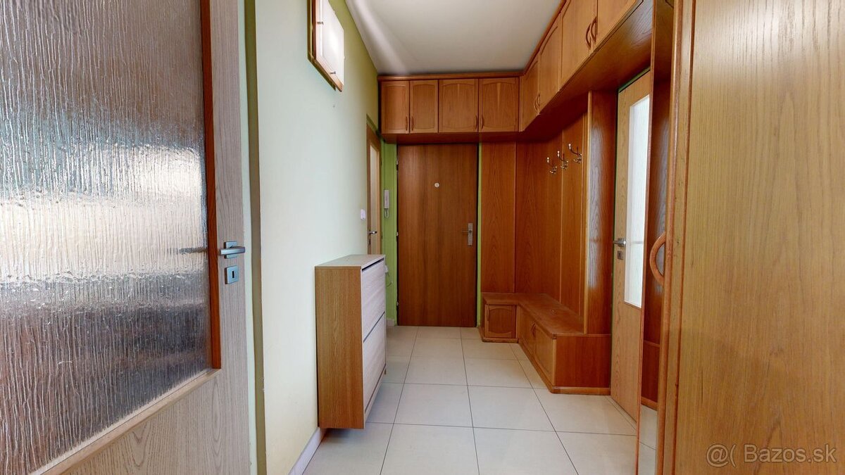 Vaše nové bývanie čaká 3 - izbový byt po čiastočnej rekonšt - 14