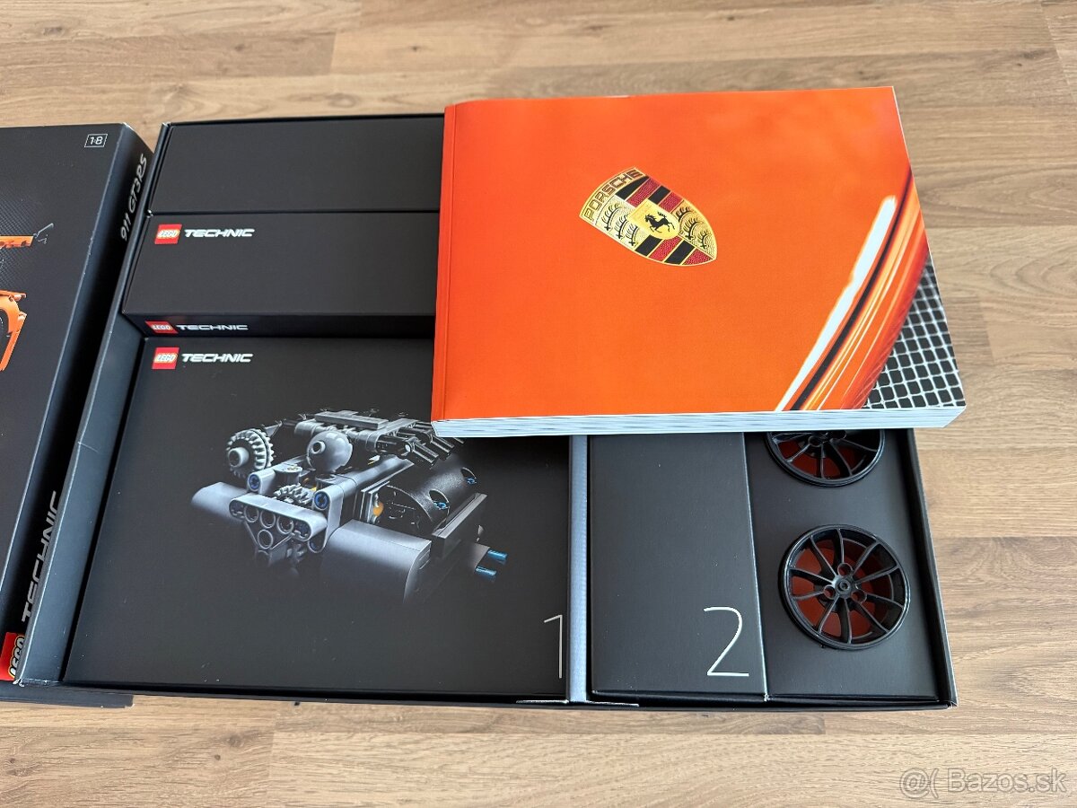 LEGO TECHNIC 42056 Porsche 911 GT3 RS - Z VÝSTAVKY - 14
