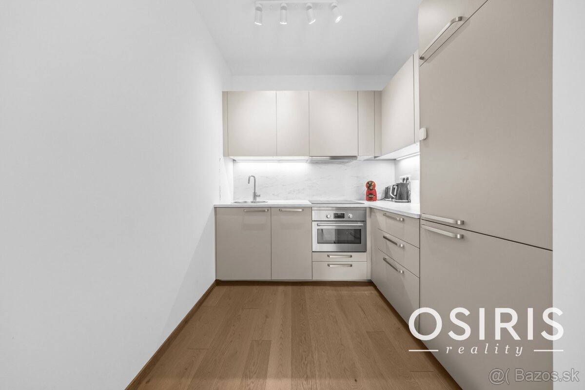 Klimatizovaný 2 izbový byt s terasou v Eurovea Tower, 1x par - 14