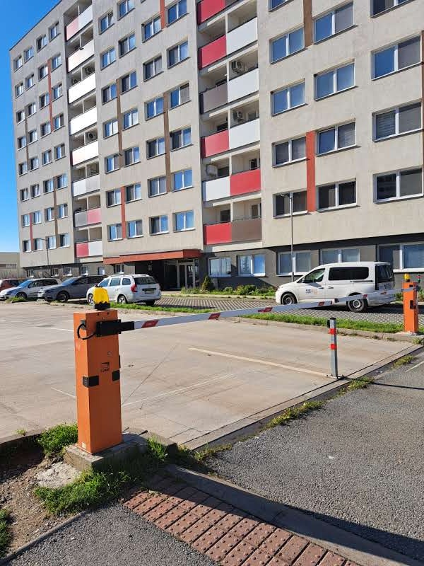 ZNOVU AKTUÁLNE.. 1,5 izbový moderný byt - 14