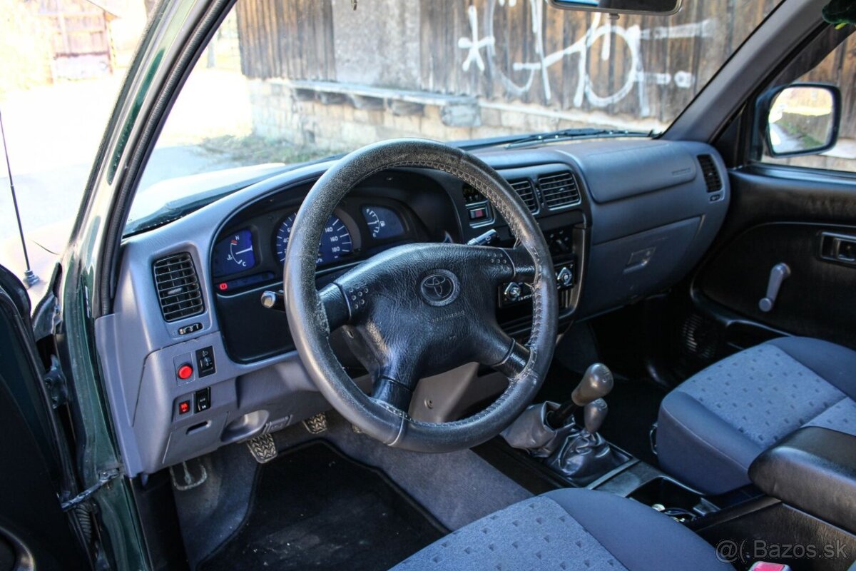 Toyota Hilux 2.5 D-4D Double Cab 4x4 - 14