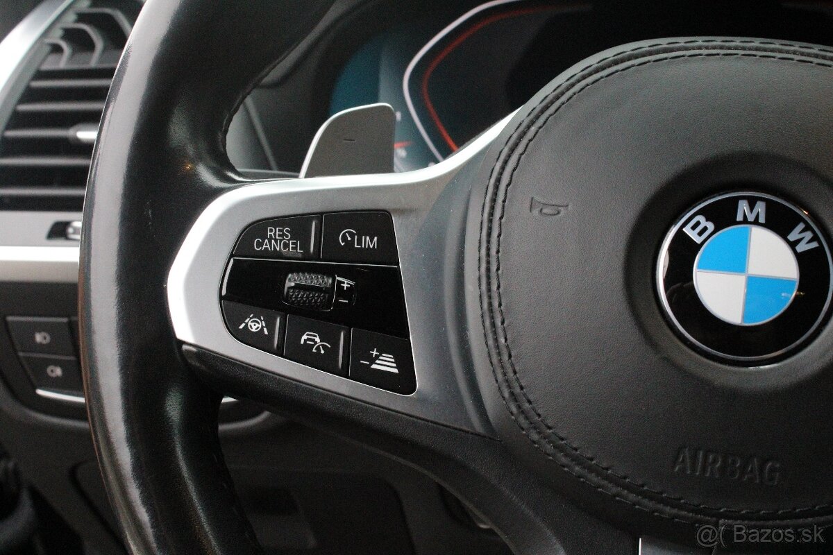 BMW X4 xDrive20i A/T - 14