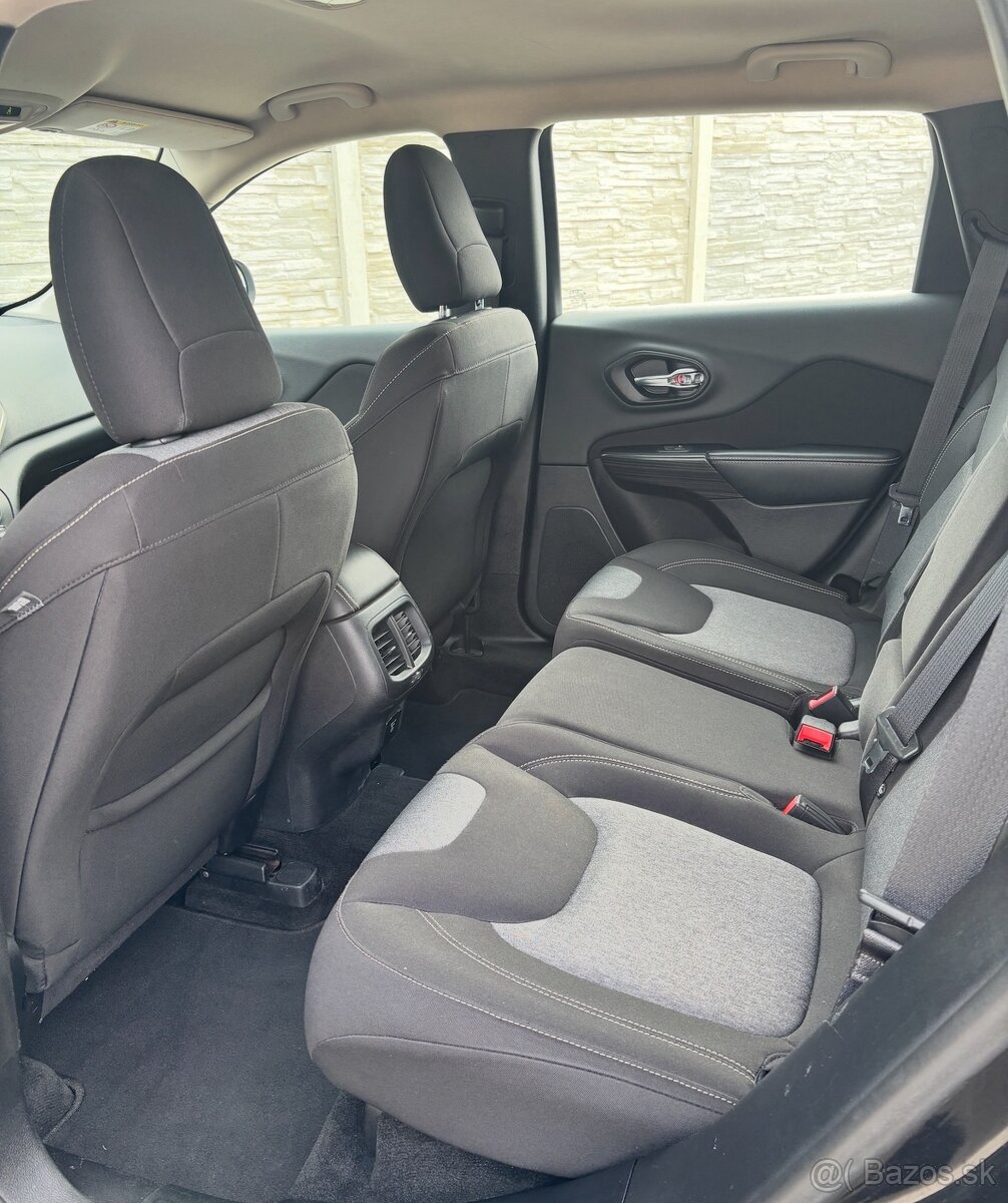 Jeep Cherokee 2.0 M-Jet 4x4 Longitude Automat - 14