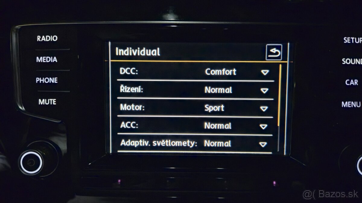 Volkswagen Golf 7 2.0 TDI 110kW Highline 4Motion VAM - 14