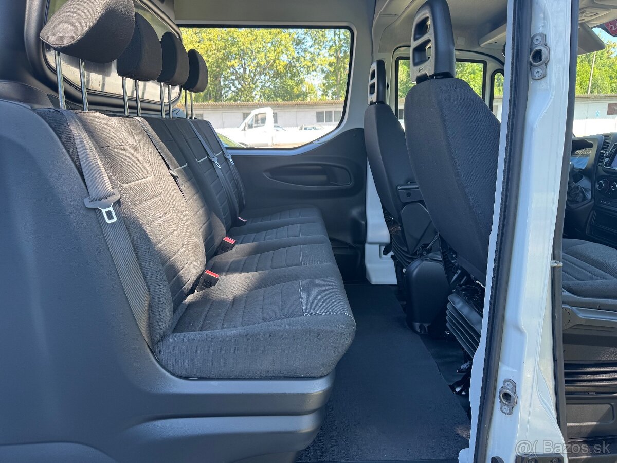 Iveco Daily 2.3 klima automat 6miestne - 14