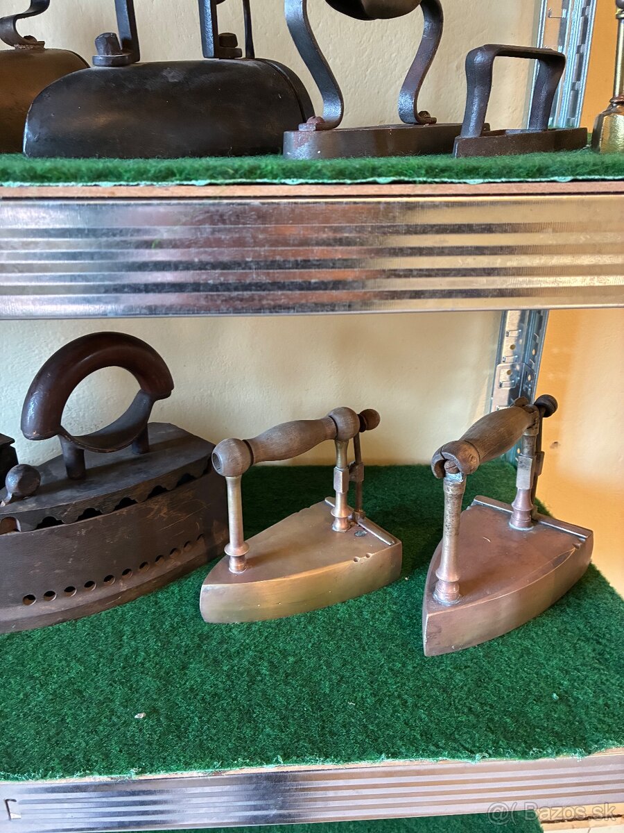 Starožitná žehlička- - 14