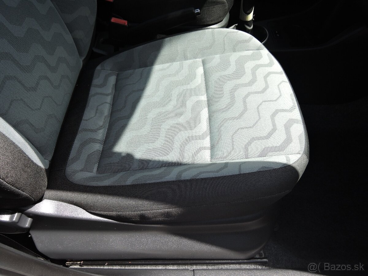 Škoda Fabia, 1,4i 16V Servis 1.maj. 2008 - 14