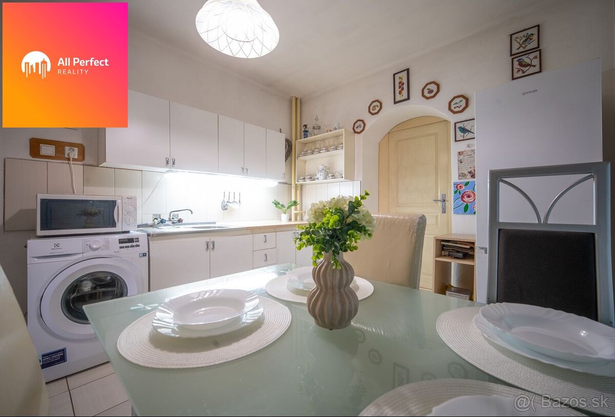 ALL PERFECT| Na predaj 5 izbový rodinný dom s pekným pozemko - 14