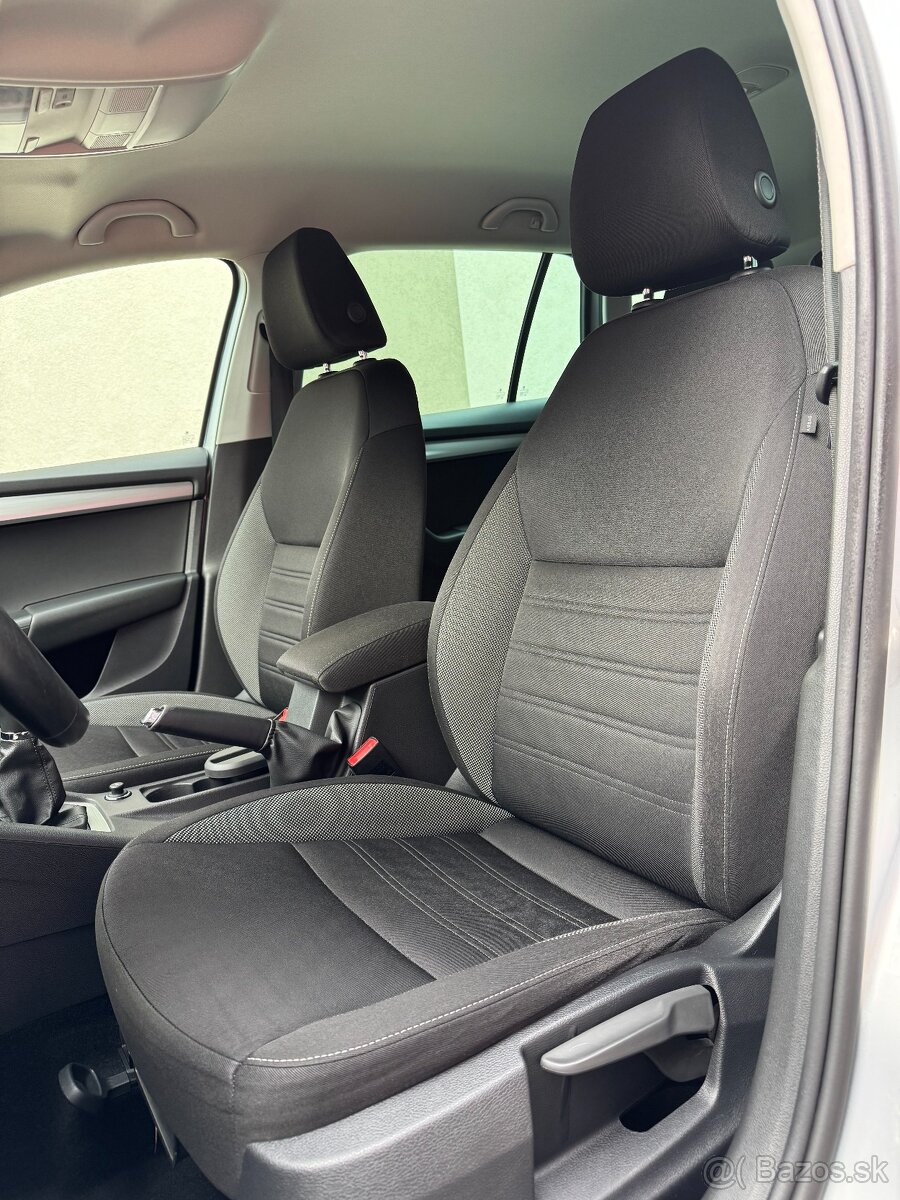 ŠKODA OCTAVIA COMBI, STYLE, 1,0TSI, MANUÁL, 1/2019 - 14