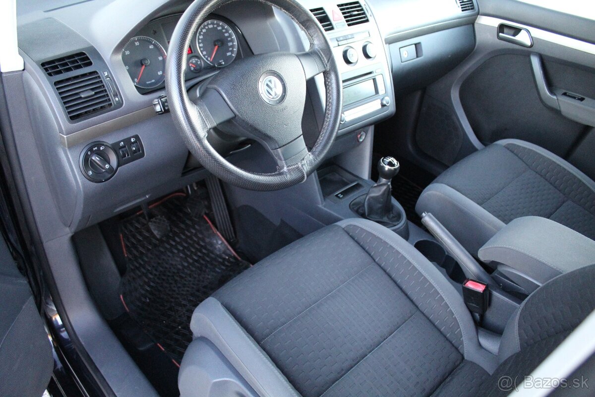 Volkswagen Touran 2.0 TDI - 14