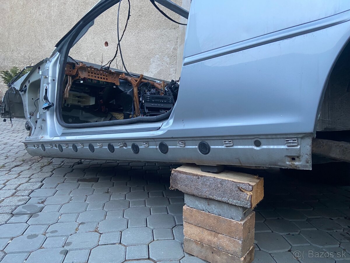 Karoséria BMW E46 cabrio 330ci - 14