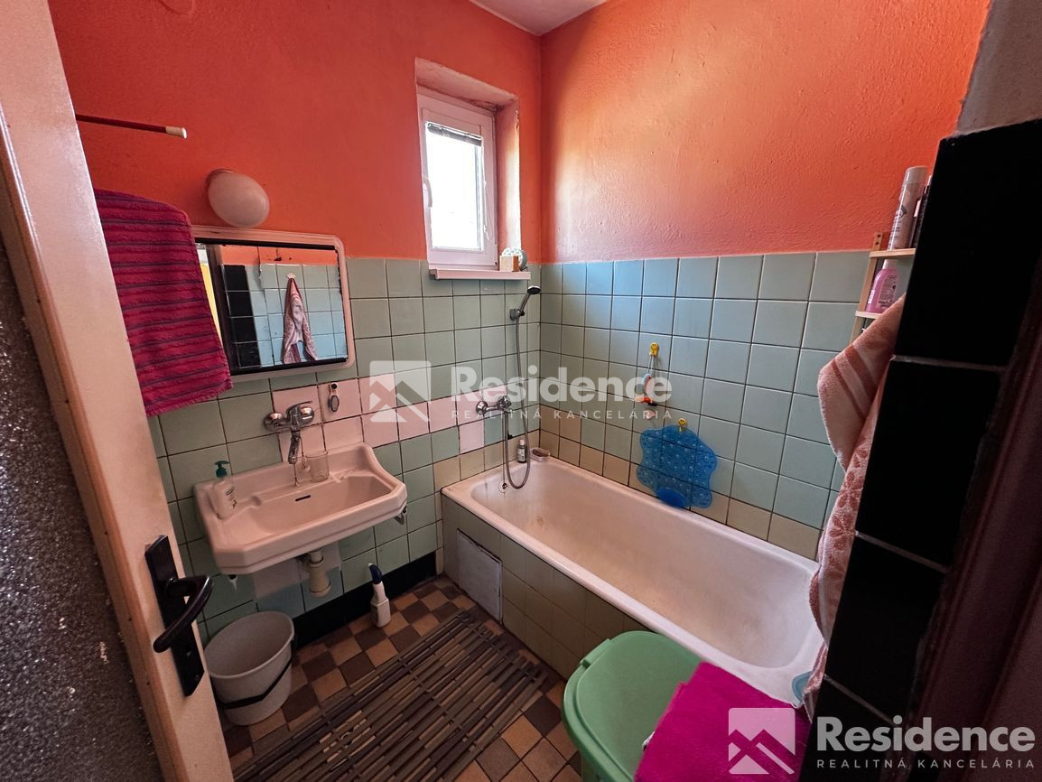 Na predaj: rodinný dom s pozemkom 789 m² – Liptovský Ján - 14