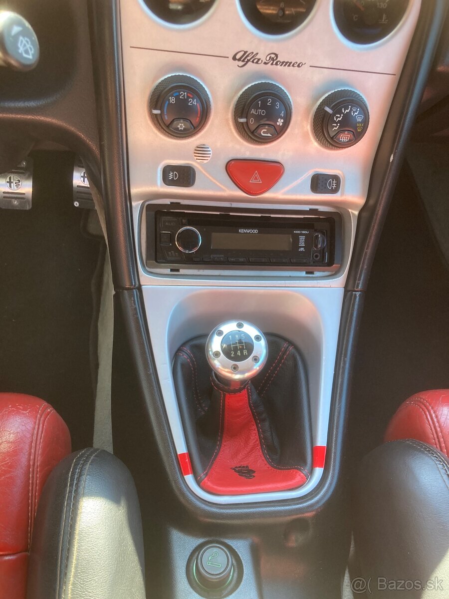 Predám Alfa Romeo gtv 1,8 benzin 112000km - 14