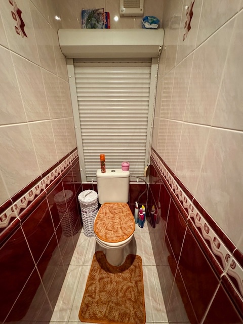 Na predaj malý 3 izbový byt s loggiou na Juhu - 14