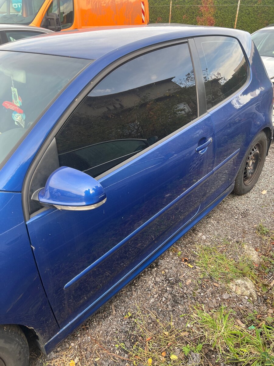 Len Rozpredam Golf 5 GTI optik R32 - 14