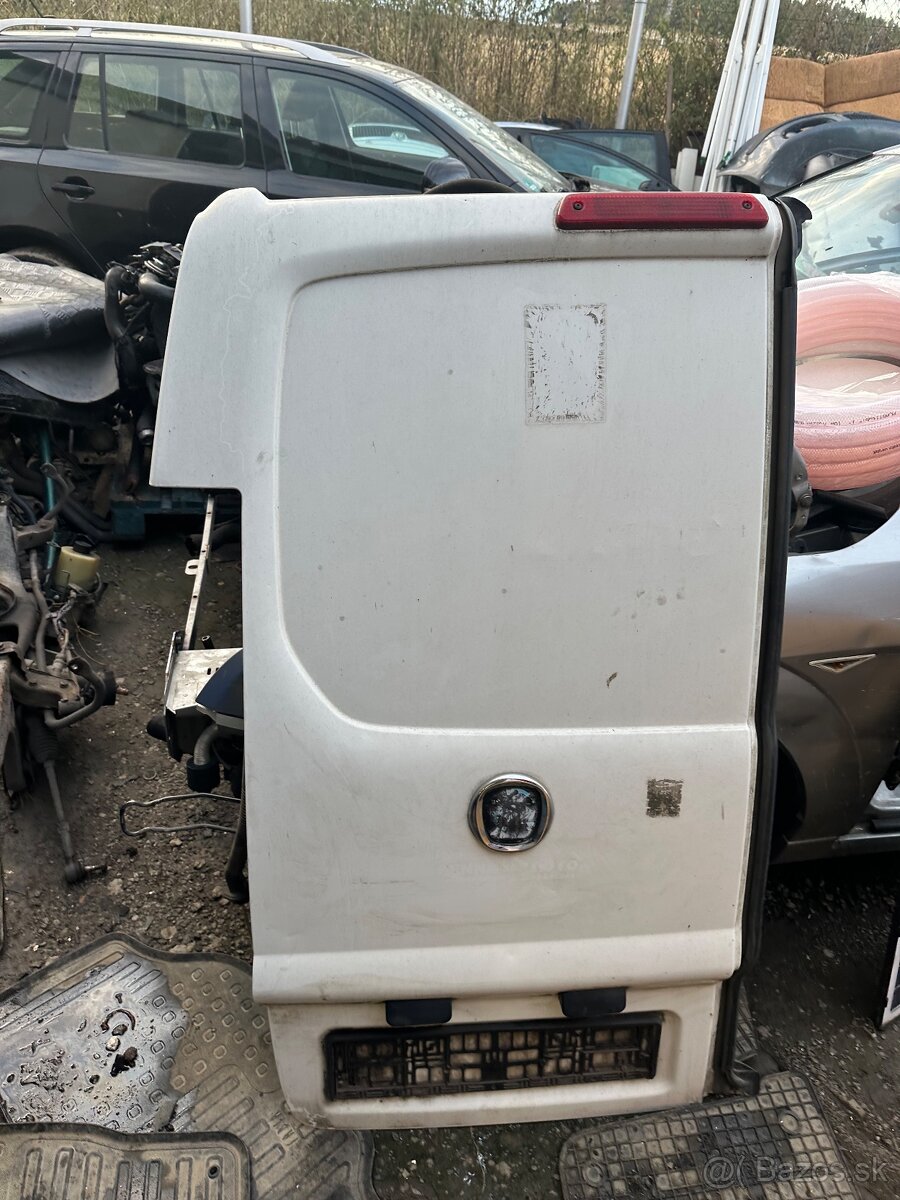 Fiat Scudo plechařina ,dveře ,blatníky - 14