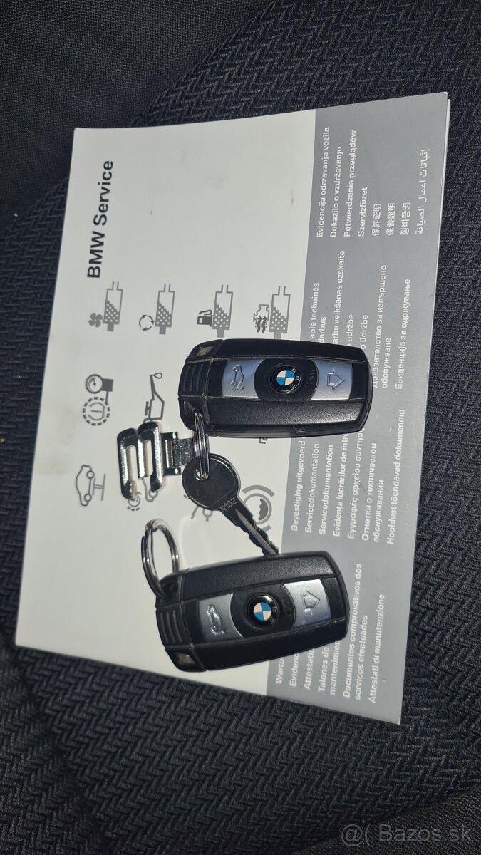 BMW 320d xDrive - 14