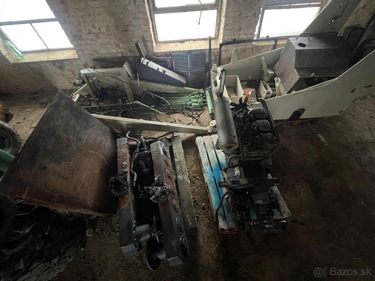 Locust 750 (unc) - 14