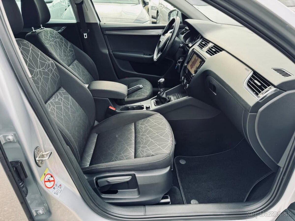 Škoda Octavia Combi 1.6 TDI 115k Ambition - 14