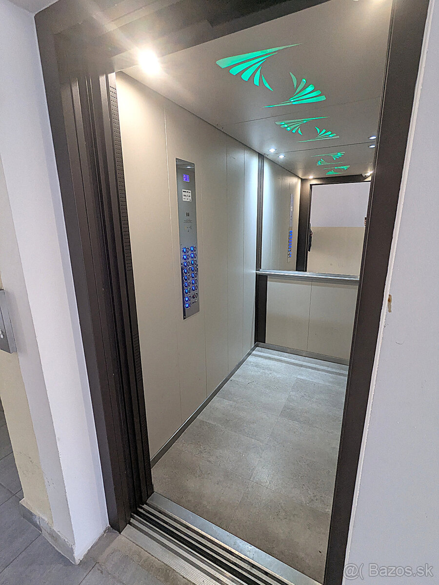 BEZBARIÉROVÝ 1 i. blízko CENTRA, Ludmanská, OV, 41m2 - 14