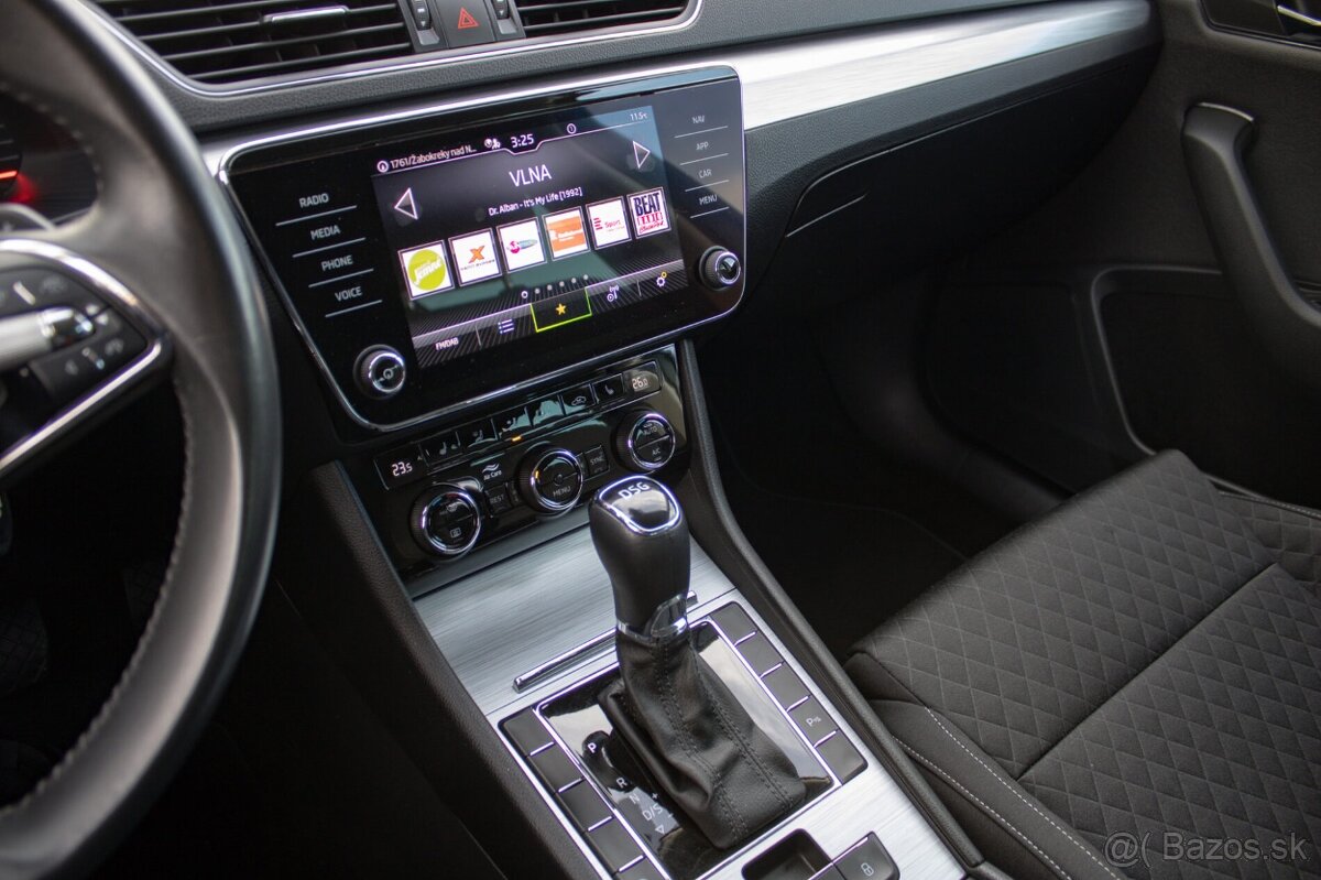 Škoda Superb Combi 2.0 TDI DSG - 14