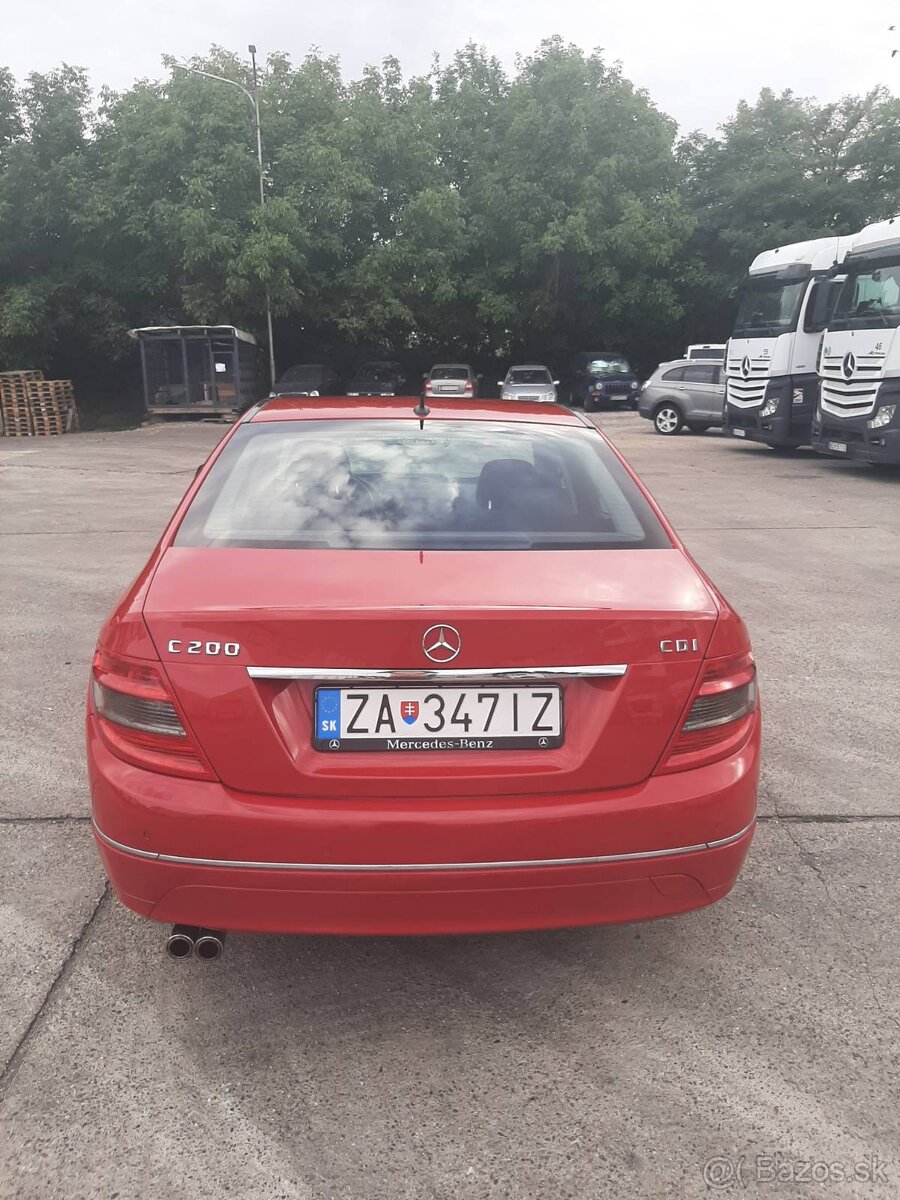 Mercedes Benz 200CDI - 14