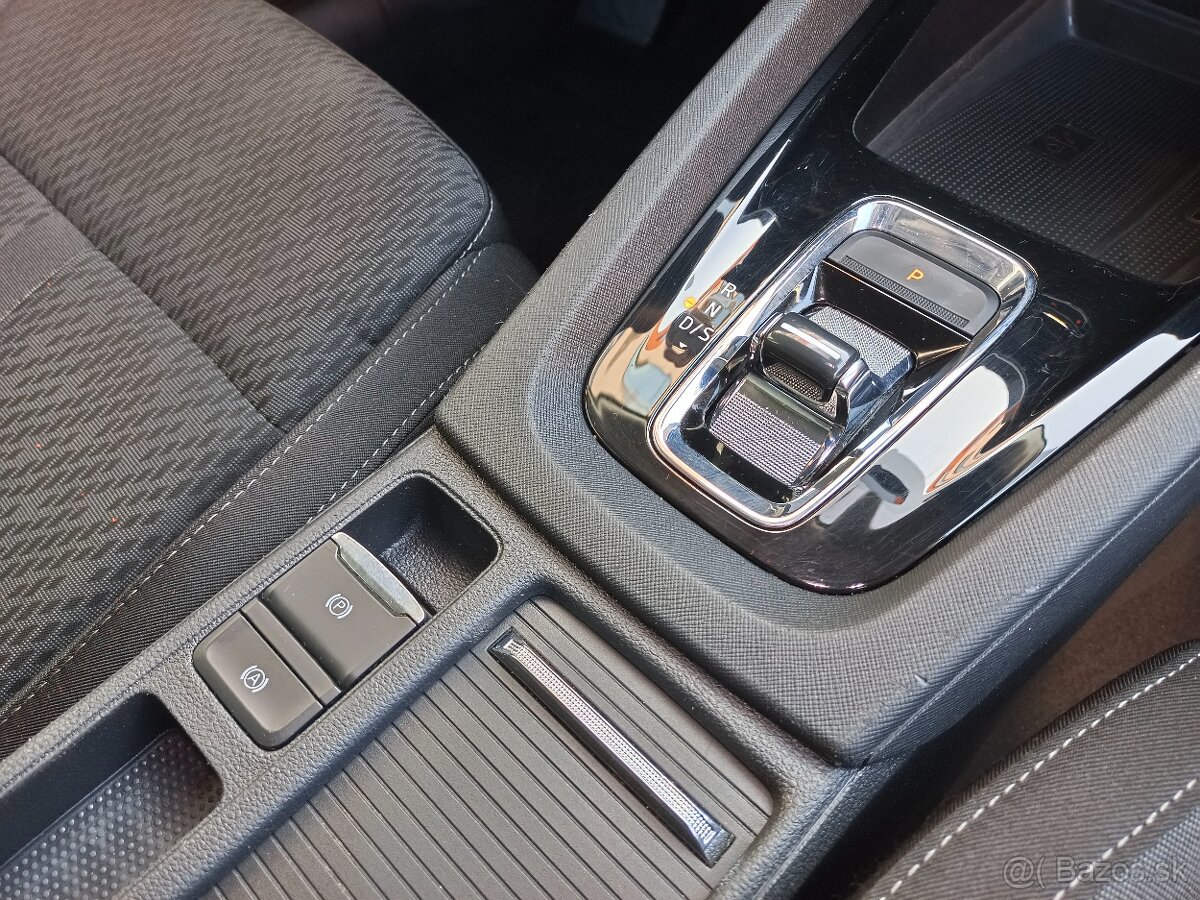 Škoda Octavia 4 iV Combi 1.4TSI 150kW DSG - záruka Autodraft - 14