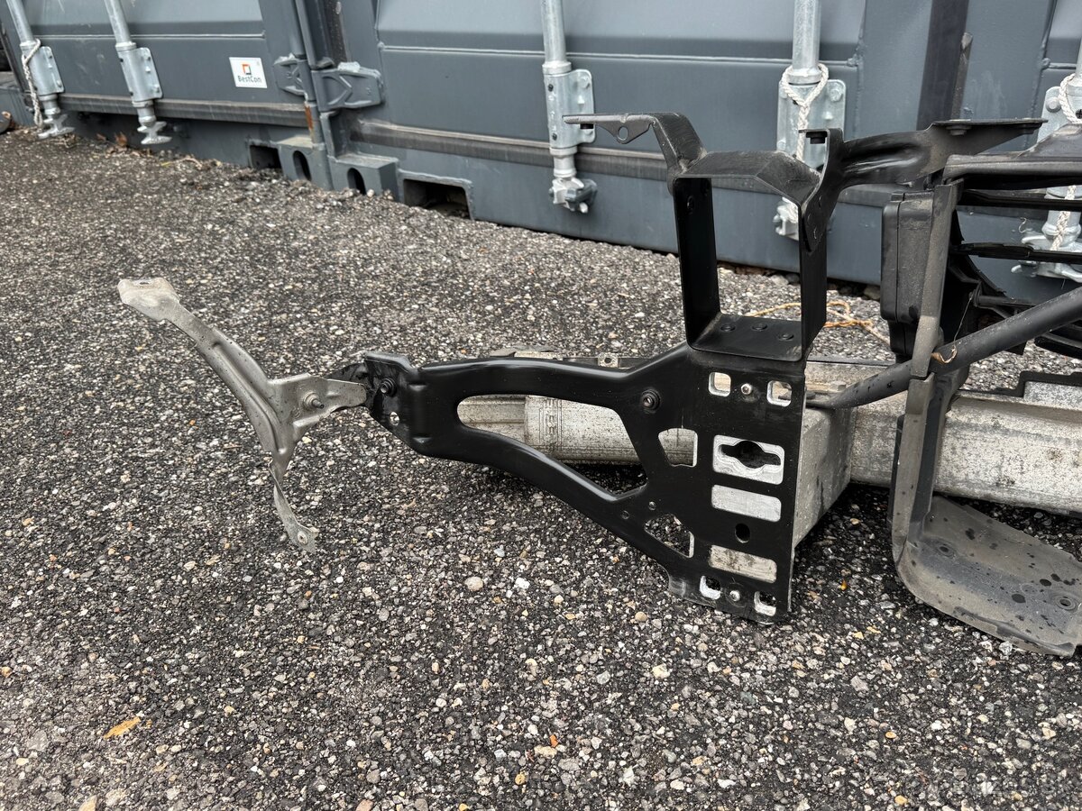 BMW 5er E60 (2010) – predný komplet rám - 14