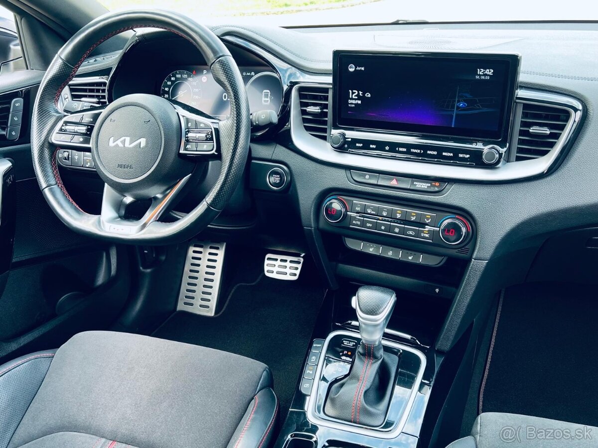 Kia Pro Ceed 1.6 T-GDi GT AT - rok 2023 - 14