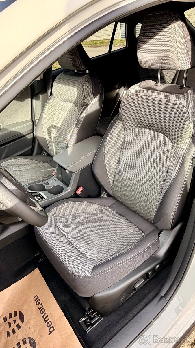 🚙 Subaru Crosstrek 2.0i e-boxer CVT Style X-TRA - 14