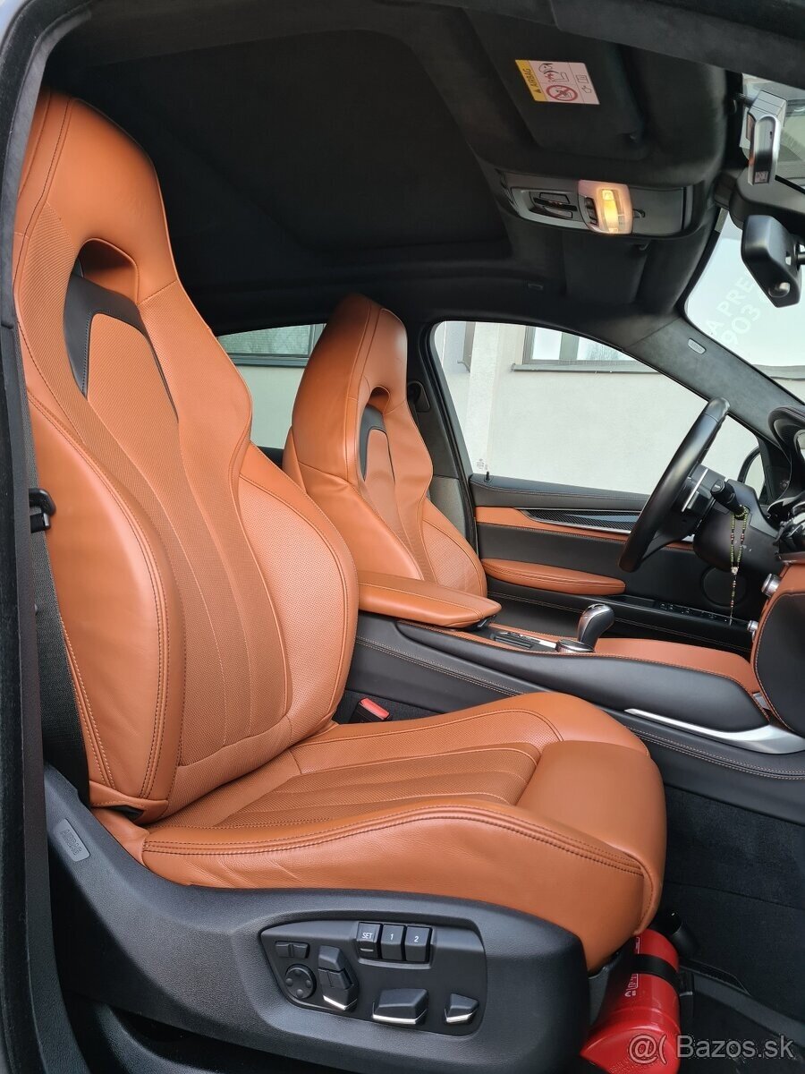 BMW X6M - 14