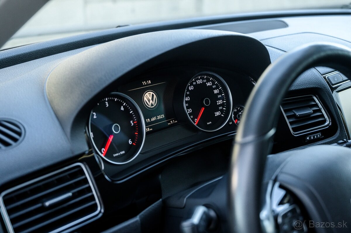 Volkswagen Touareg 3.0 V6 TDI BlueMotion - 14